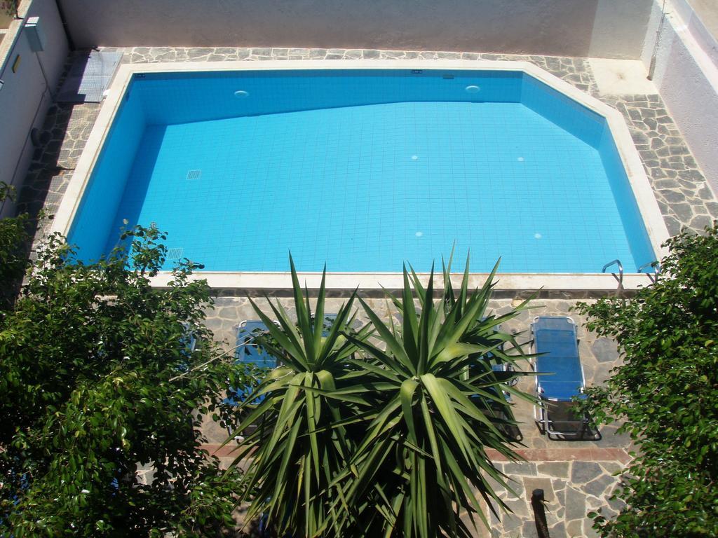 Hotel Blue Island à Hersónissos Extérieur photo